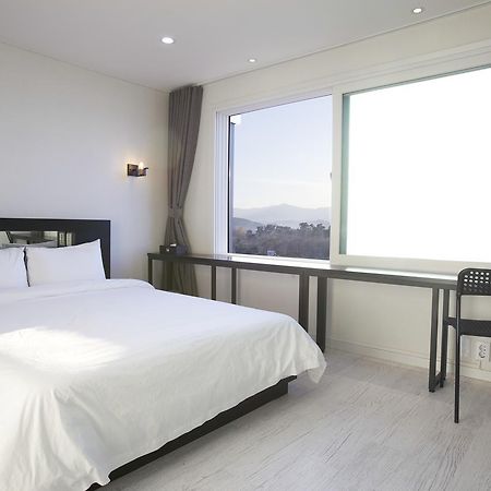 Hotel Swan Каннин Екстер'єр фото