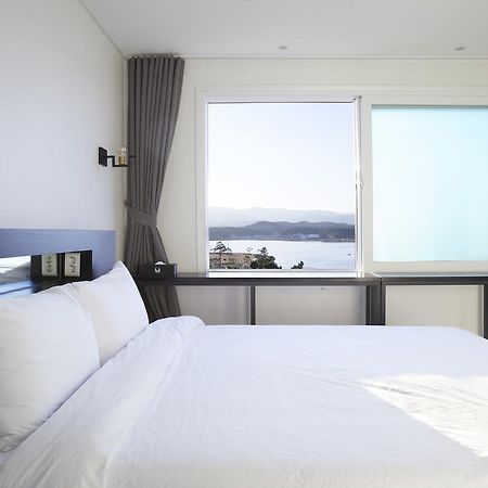 Hotel Swan Каннин Екстер'єр фото