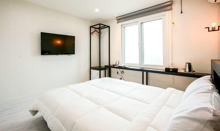Hotel Swan Каннин Екстер'єр фото