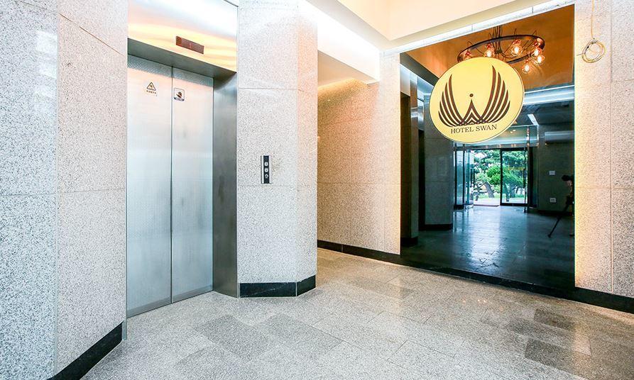 Hotel Swan Каннин Екстер'єр фото